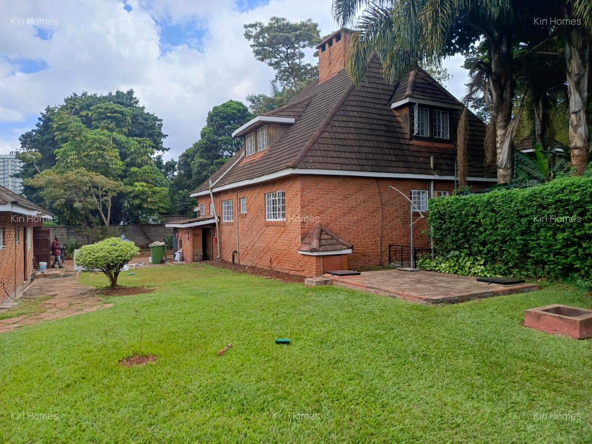 4 Bed Townhouse with En Suite in Muthaiga - 1