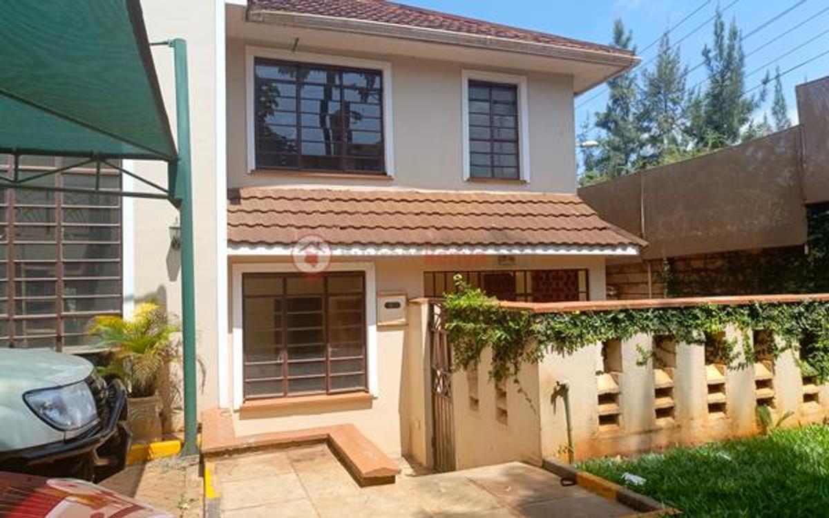 5 Bed House with En Suite at Runda - 2