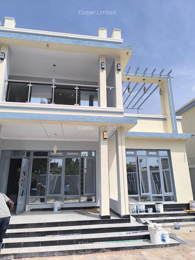 4 Bed House with En Suite in Ruiru - 1