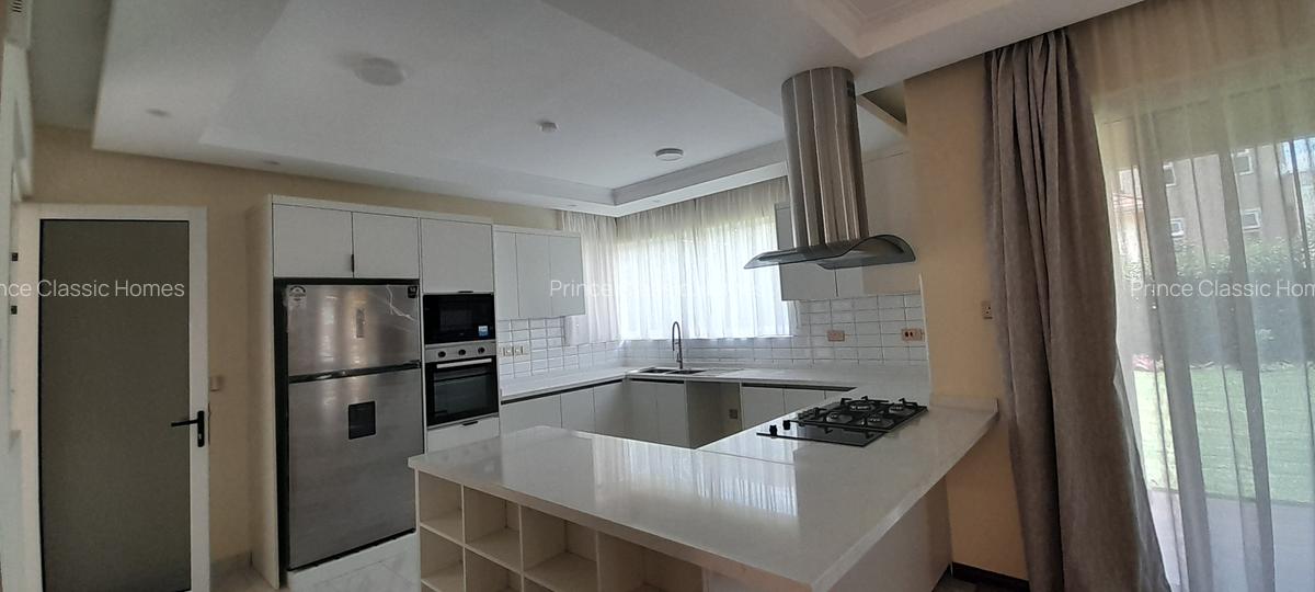 5 Bed Townhouse with En Suite in Kiambu Road - 11