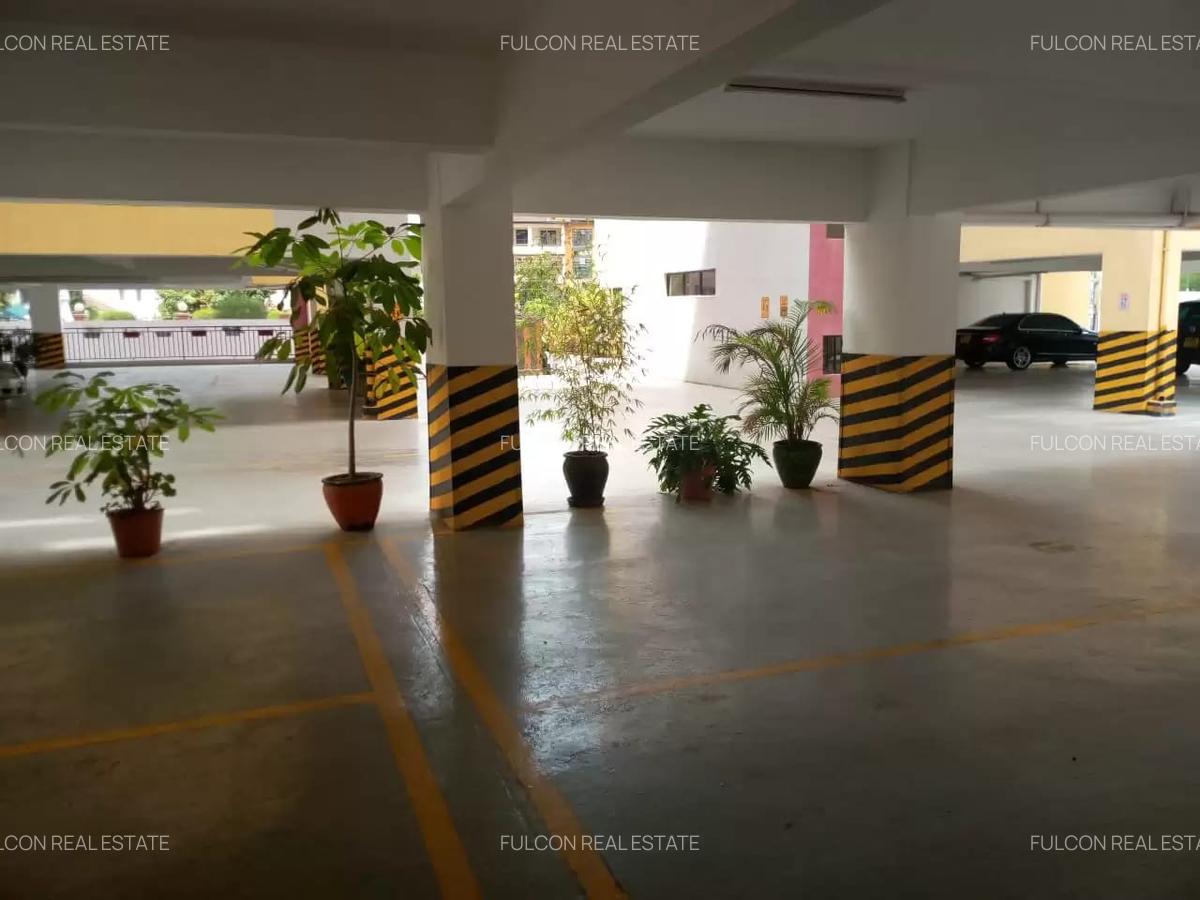 3 Bed Apartment with En Suite in Kileleshwa - 12