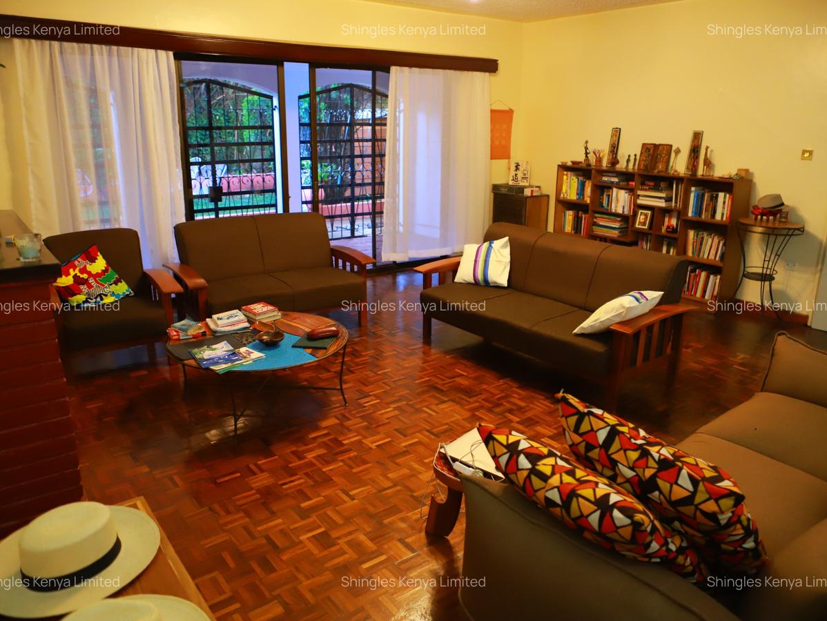 4 Bed Townhouse with En Suite at Ndemi Road - 3