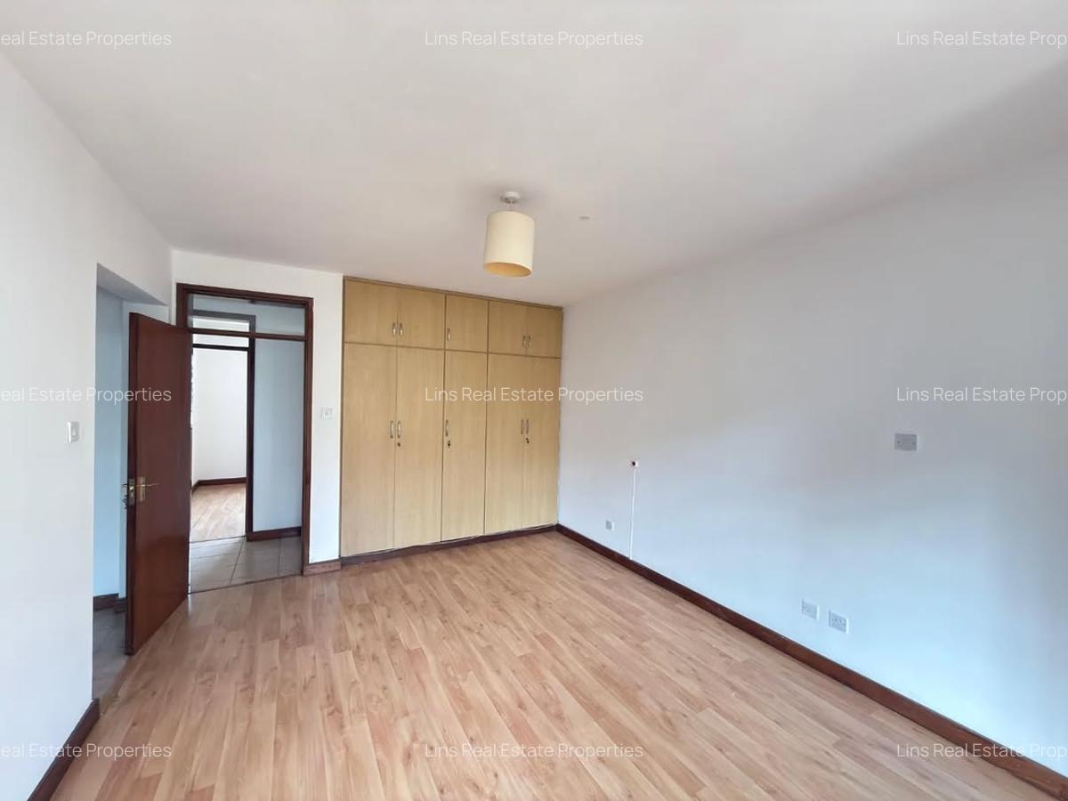 Serviced 3 Bed Apartment with En Suite in Spring Valley - 12