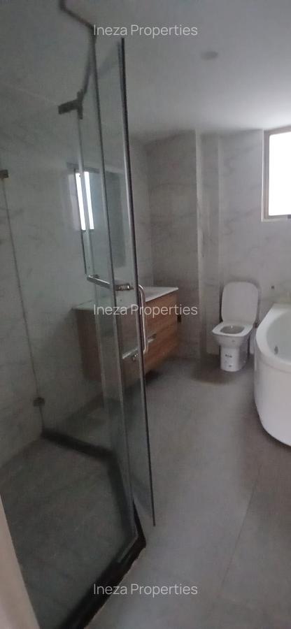 3 Bed Apartment with En Suite at Vihiga - 14