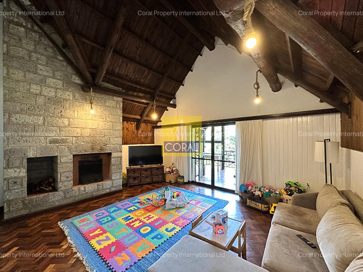 3 Bed House in Nyari - 16