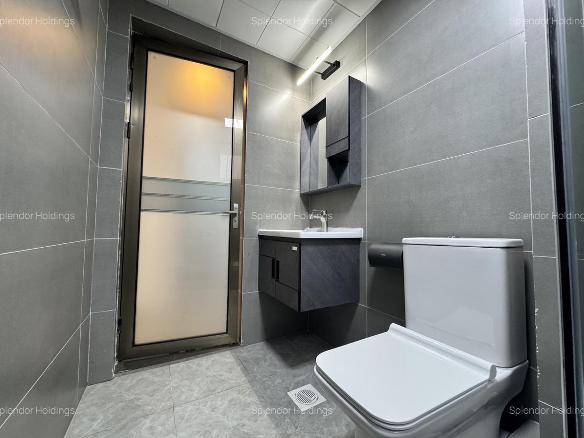 Serviced 2 Bed Apartment with Swimming Pool in Riverside - 7