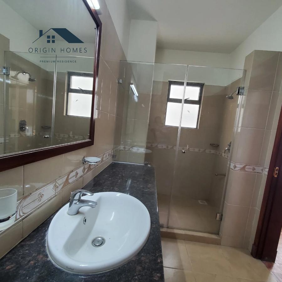 4 Bed Apartment with En Suite at Ojijo Road - 13