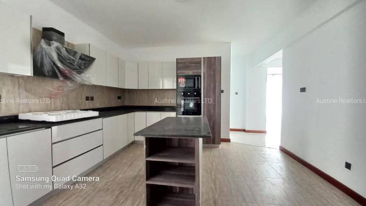 4 Bed Apartment with En Suite at General Mathenge - 8