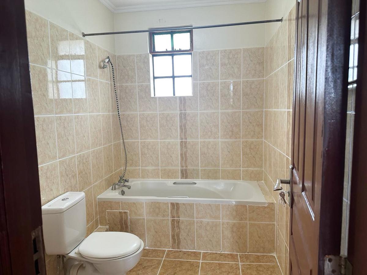 3 Bed Townhouse with Swimming Pool in Kiambu Road - 6