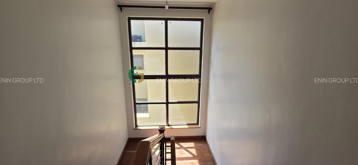 5 Bed Townhouse with En Suite at Njumbi Road - 12
