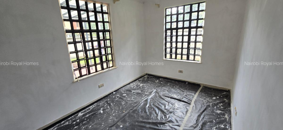 4 Bed Townhouse with En Suite at Muthangari Drive - 18
