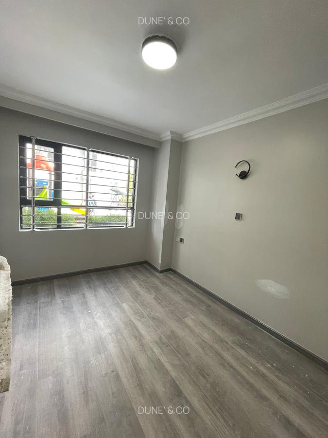 3 Bed Apartment with En Suite in Lavington - 12