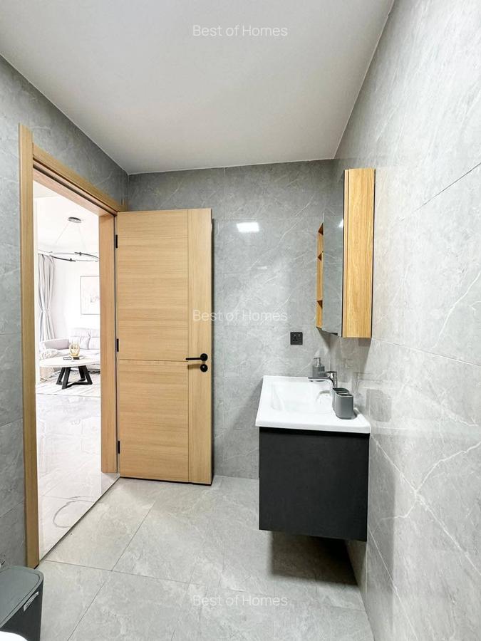 1 Bed Apartment with En Suite in Lavington - 10