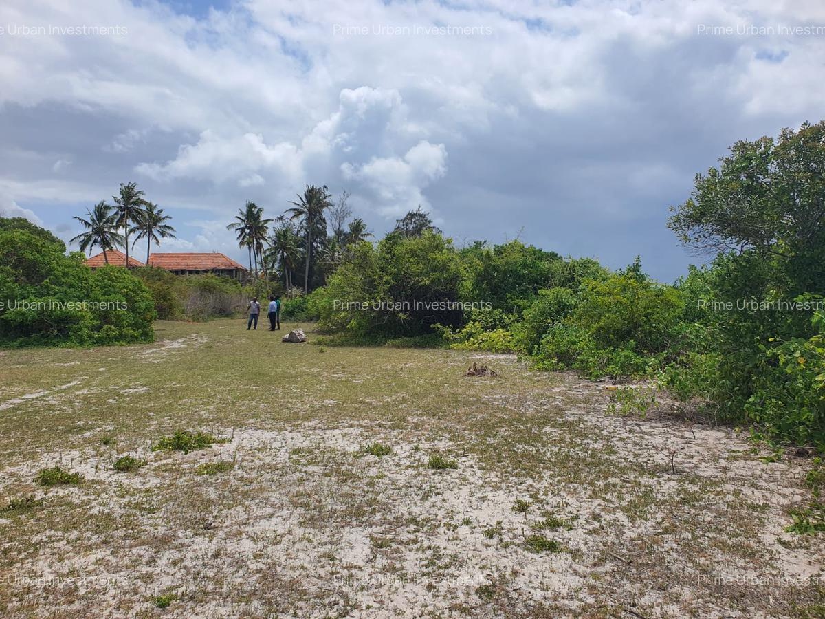 7 ac Land in Watamu - 9