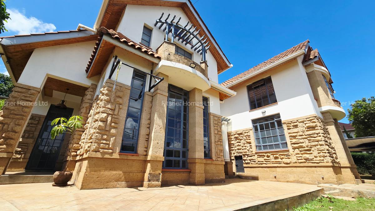 4 Bed House with En Suite in Runda - 1