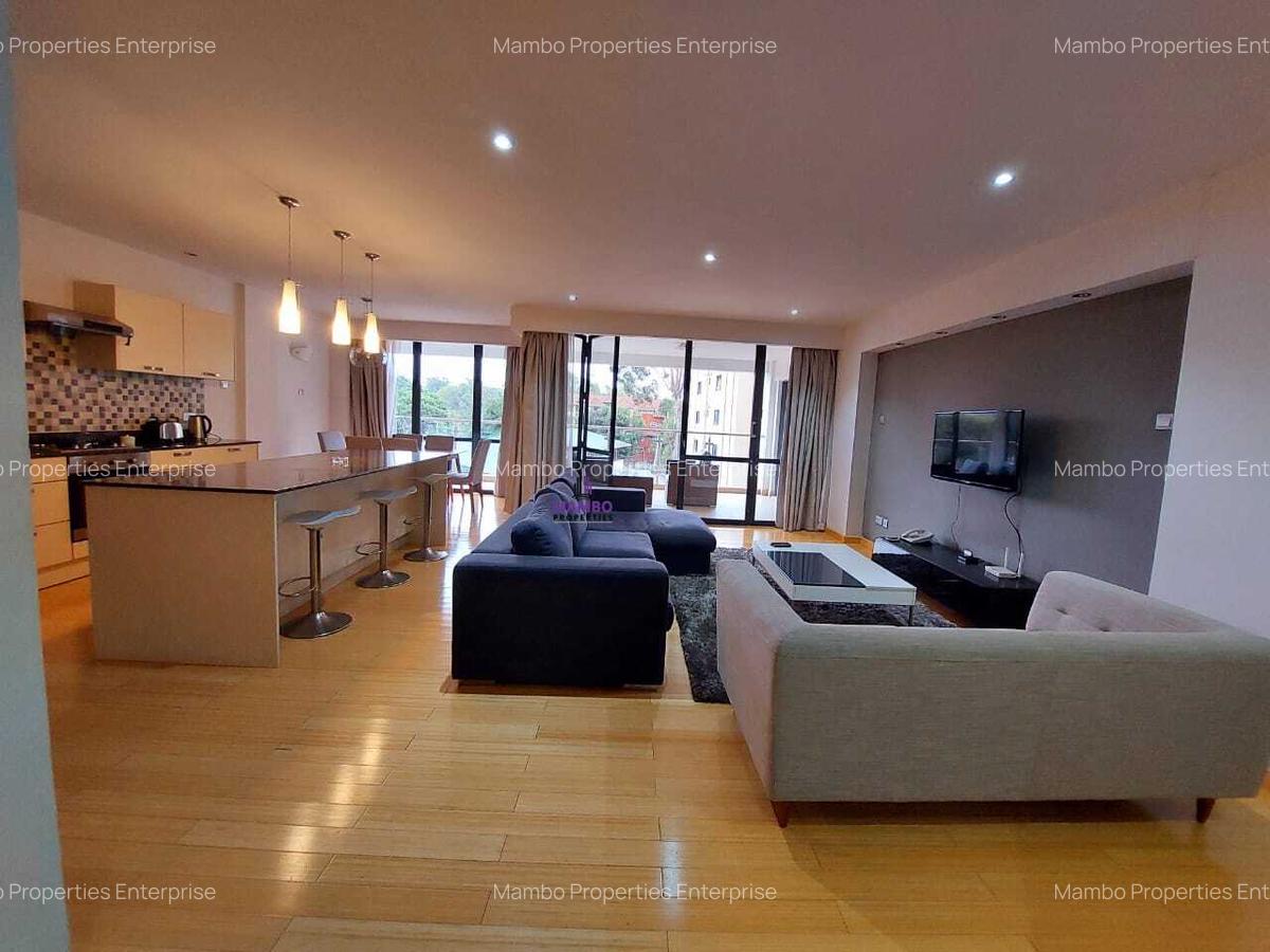 Serviced 2 Bed Apartment with En Suite at Brookside Drive - 1