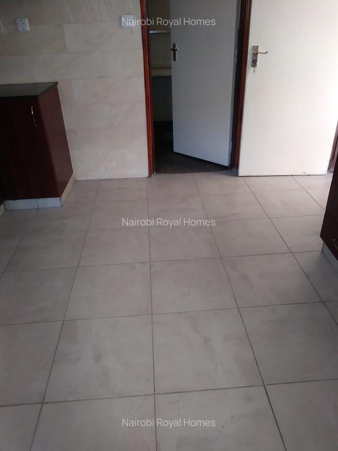 5 Bed Townhouse with En Suite at Muringa Road - 17
