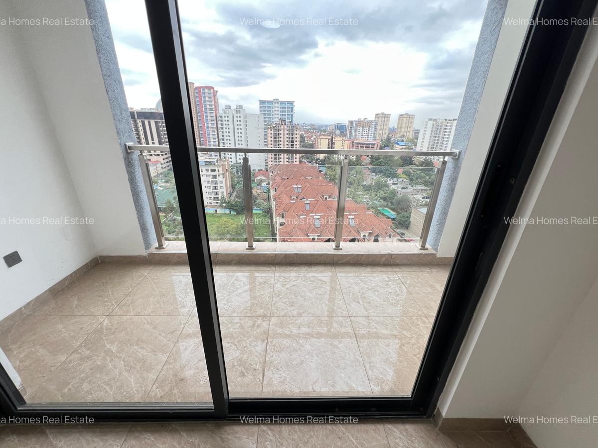 1 Bed Apartment with Gym in Kilimani - 4