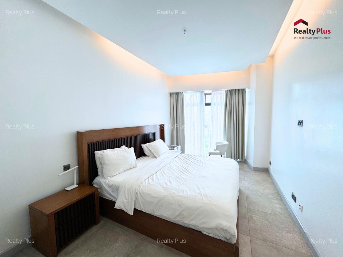 Serviced 1 Bed Apartment with En Suite at Le Marc - 10