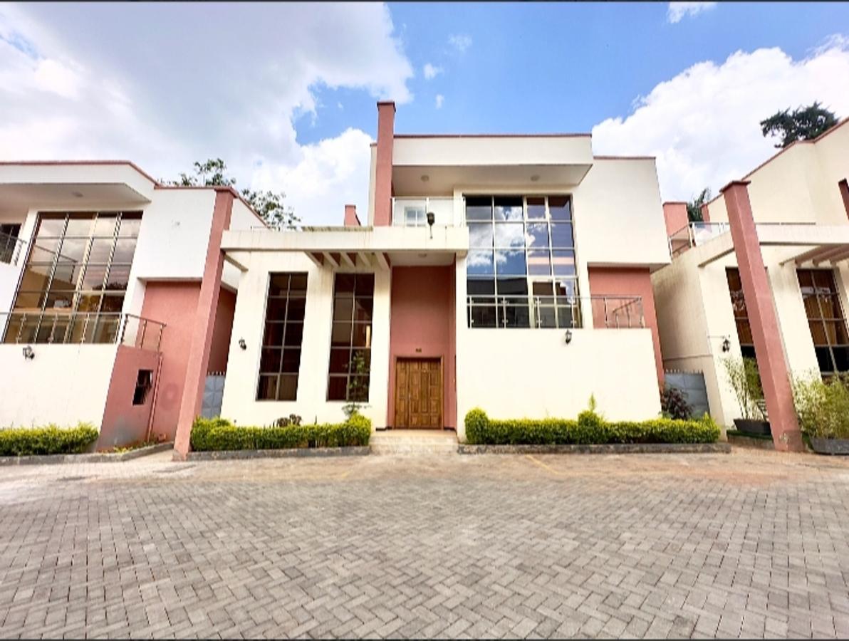 5 Bed Townhouse with En Suite in Lavington - 12