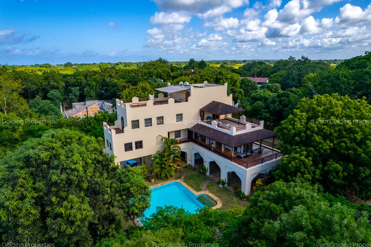 3 Bed Townhouse at Plantation - 5