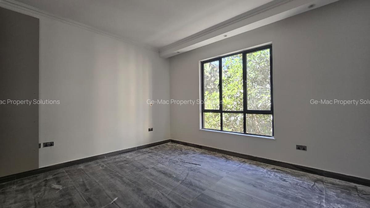 1 Bed Apartment with En Suite in Westlands Area - 10