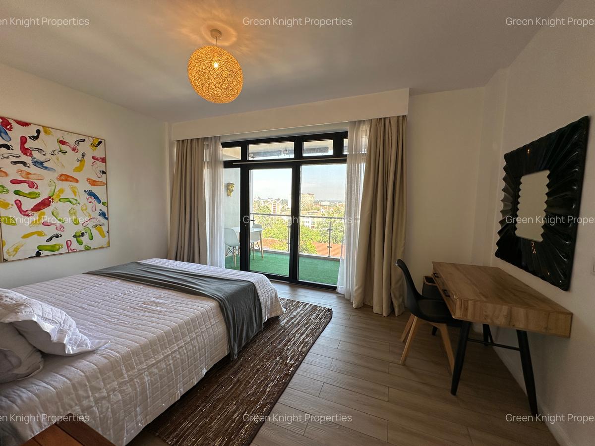 Serviced 2 Bed Apartment with En Suite in Lavington - 4