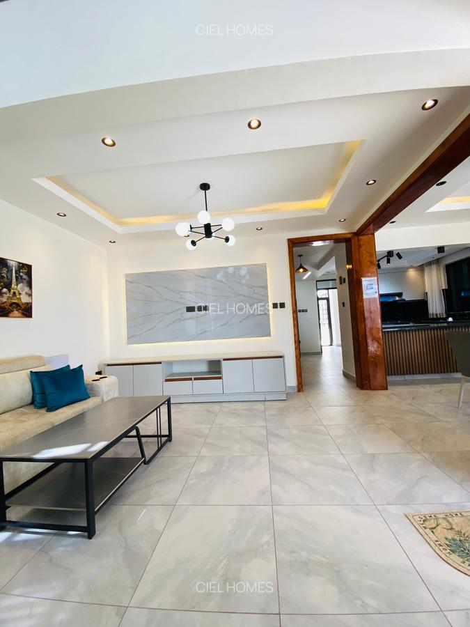 4 Bed Villa with En Suite at Eastern Bypass - 4