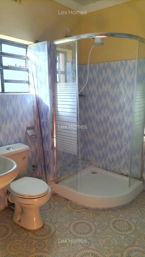 4 Bed House with En Suite at Rimpa - 11