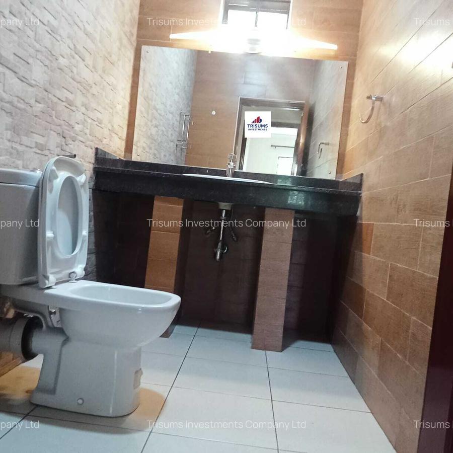 4 Bed Apartment with En Suite in Westlands Area - 12