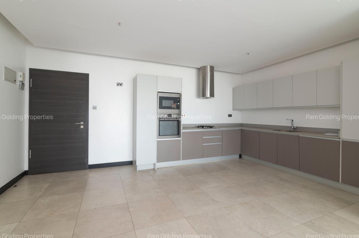 2 Bed Apartment with En Suite in Rhapta Road - 5