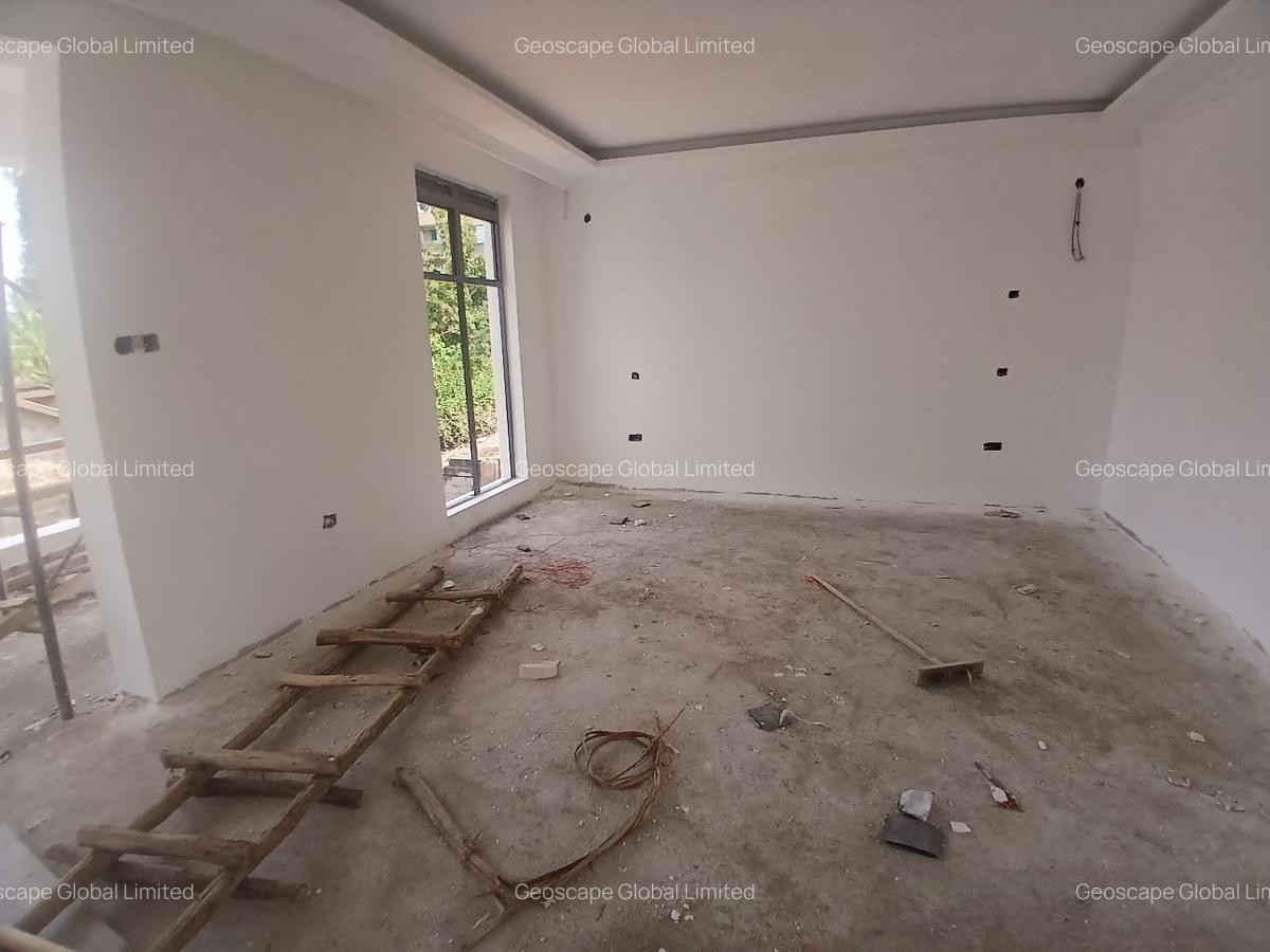 4 Bed House with En Suite in Ruiru - 3