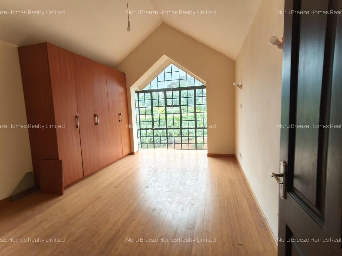 5 Bed Townhouse with En Suite in Karen - 18