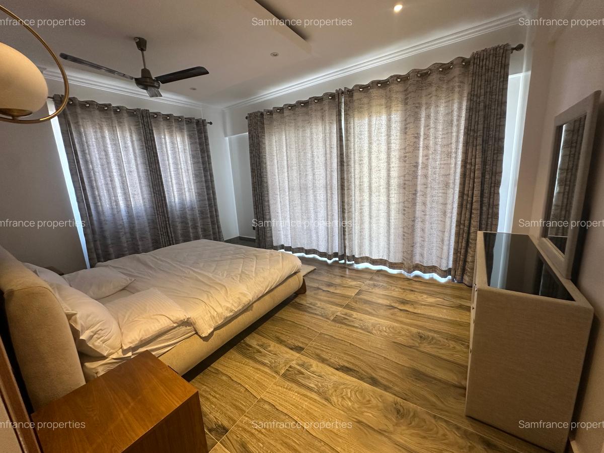 Serviced 3 Bed Apartment with En Suite at Cement Roads - 7