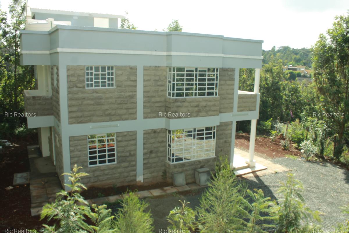 3 Bed Townhouse with En Suite in Karen - 6