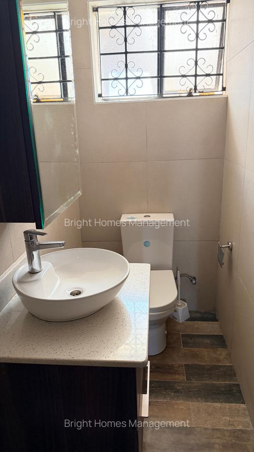 5 Bed House with En Suite in Thigiri - 11