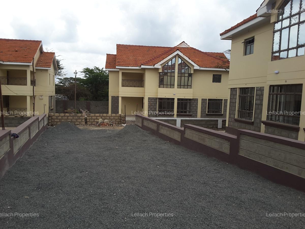 4 Bed House with En Suite in Ongata Rongai - 18