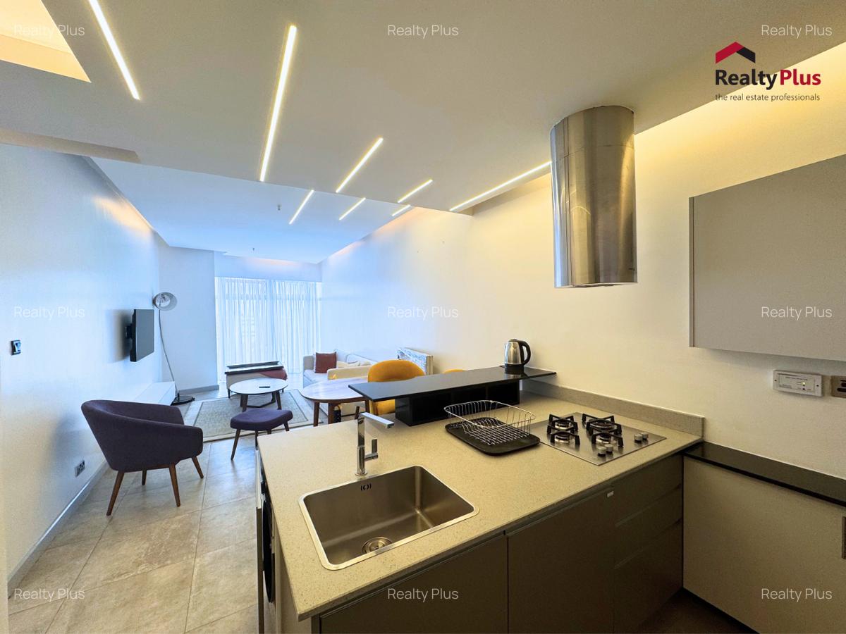 Serviced 1 Bed Apartment with En Suite at Le Marc - 3