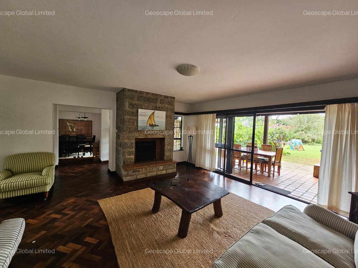 4 Bed House with En Suite in Nyari - 7