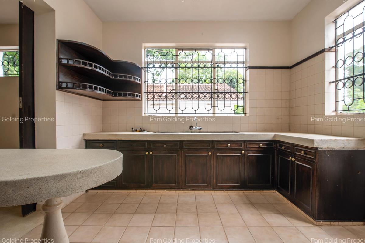 5 Bed House in Gigiri - 9