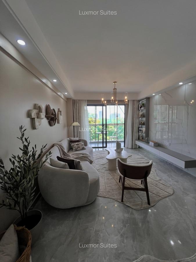 Serviced 2 Bed Apartment with En Suite at Church Road - 11