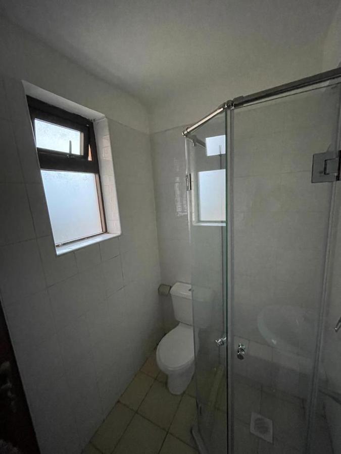 3 Bed Apartment with En Suite at Uppre Hill - 12