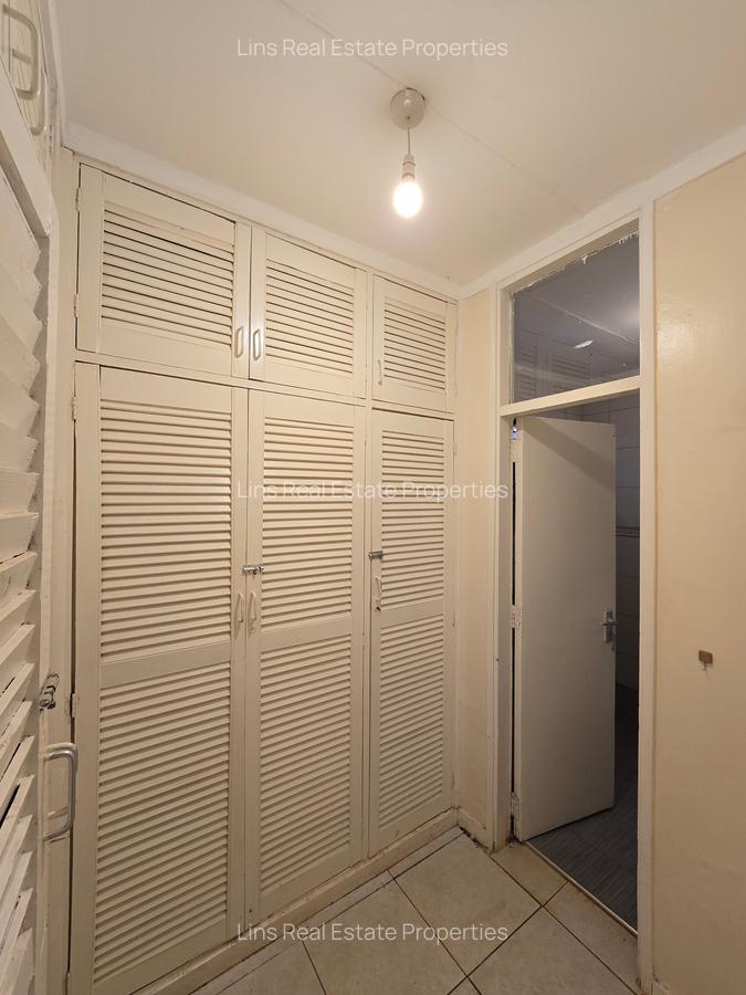 4 Bed House with En Suite in Loresho - 17