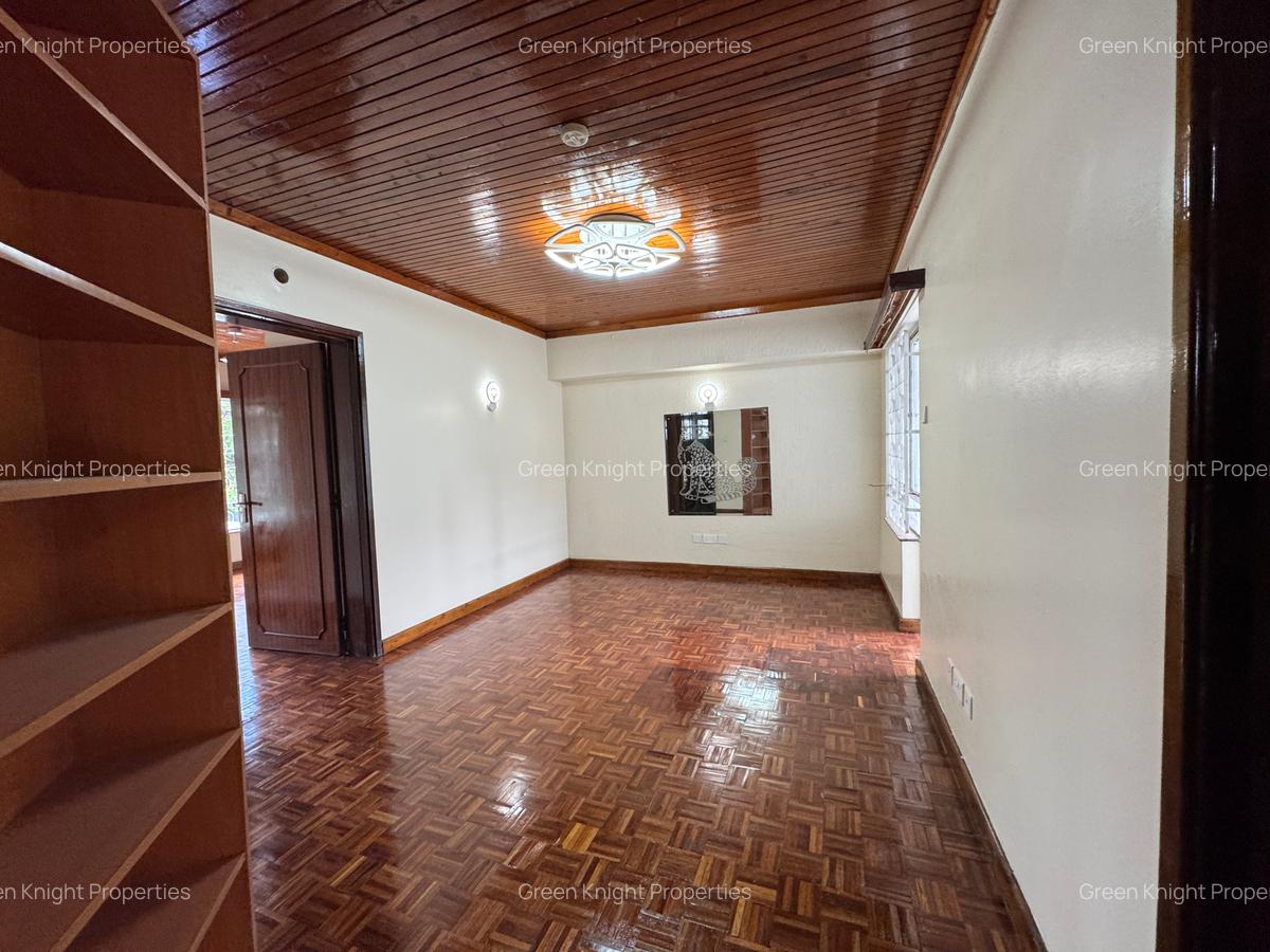 4 Bed Townhouse with En Suite in Kilimani - 6