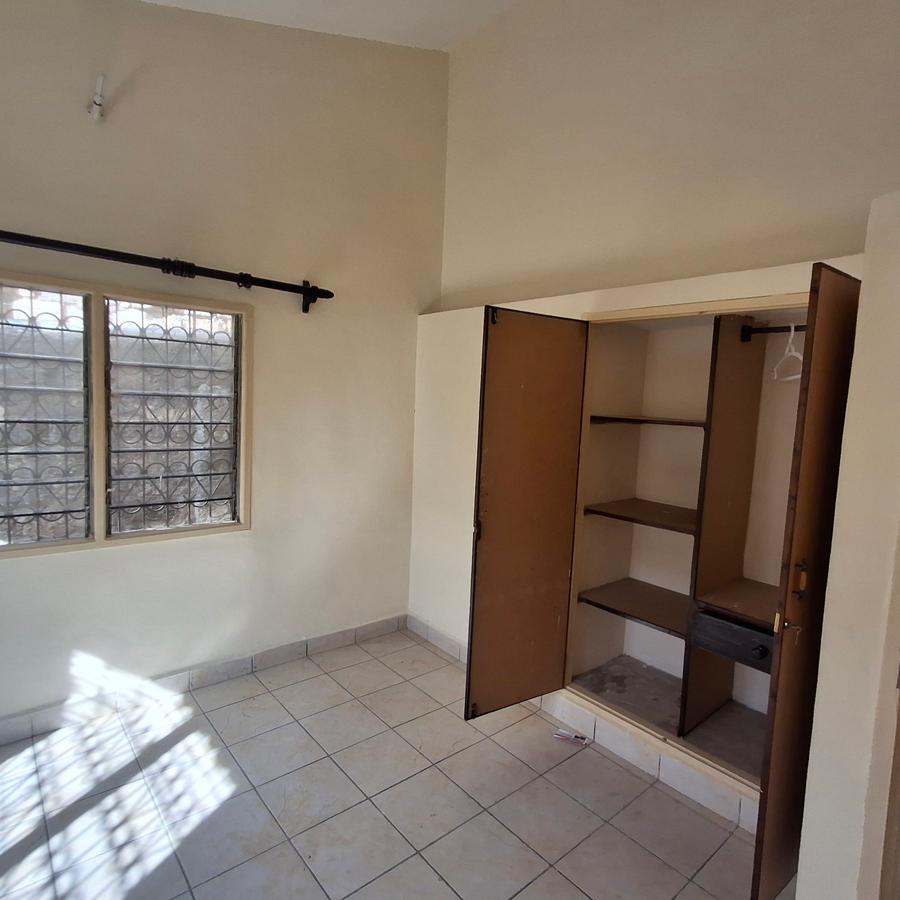 3 Bed House with En Suite at Bamburi Mombasa - 10