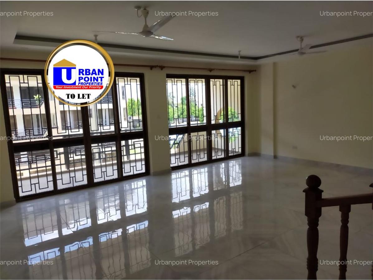 3 Bed House with En Suite in Nyali Area - 9