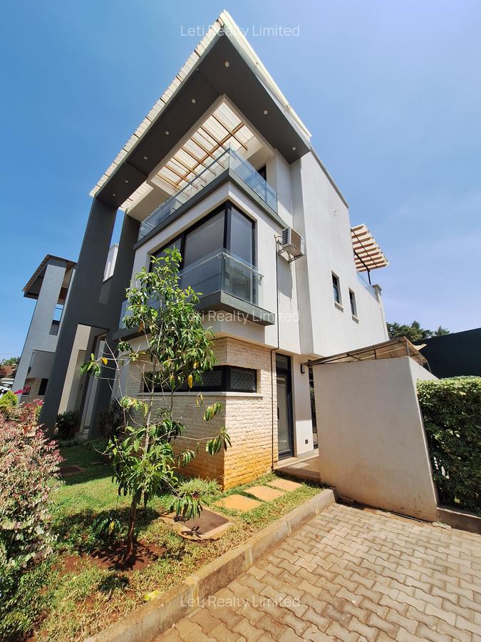 4 Bed Townhouse with En Suite in Lavington - 1