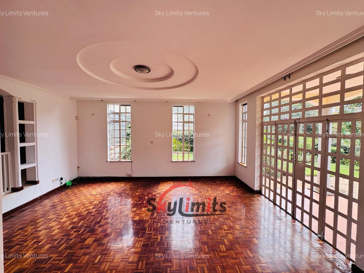 4 Bed Townhouse with En Suite in Nyari - 5
