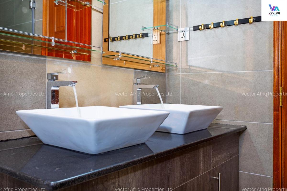 4 Bed Townhouse with En Suite in Ngong - 4