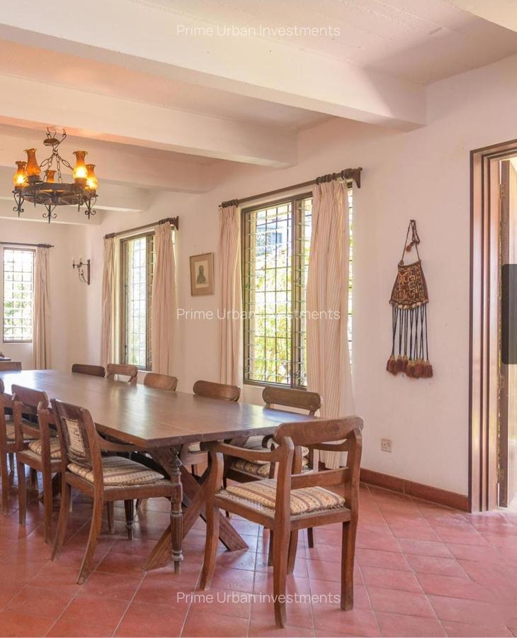 4 Bed House with En Suite in Nyali Area - 7